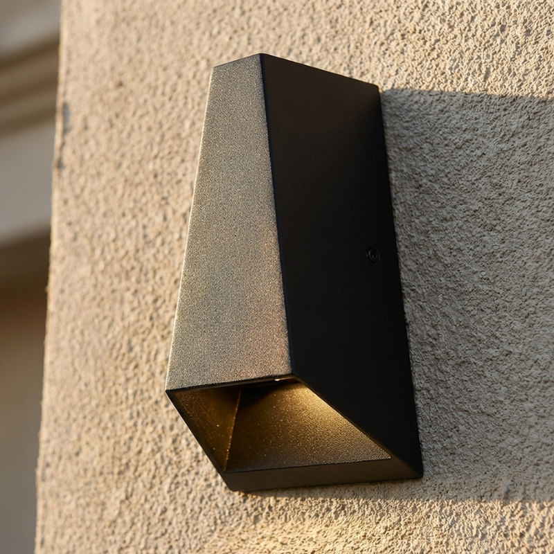 Arandela Externa Impermeável Origami TG