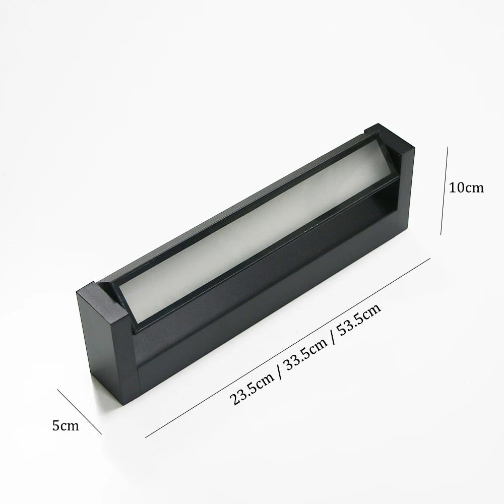 Arandela Externa de Parede Linear com Luz Direcionada TG